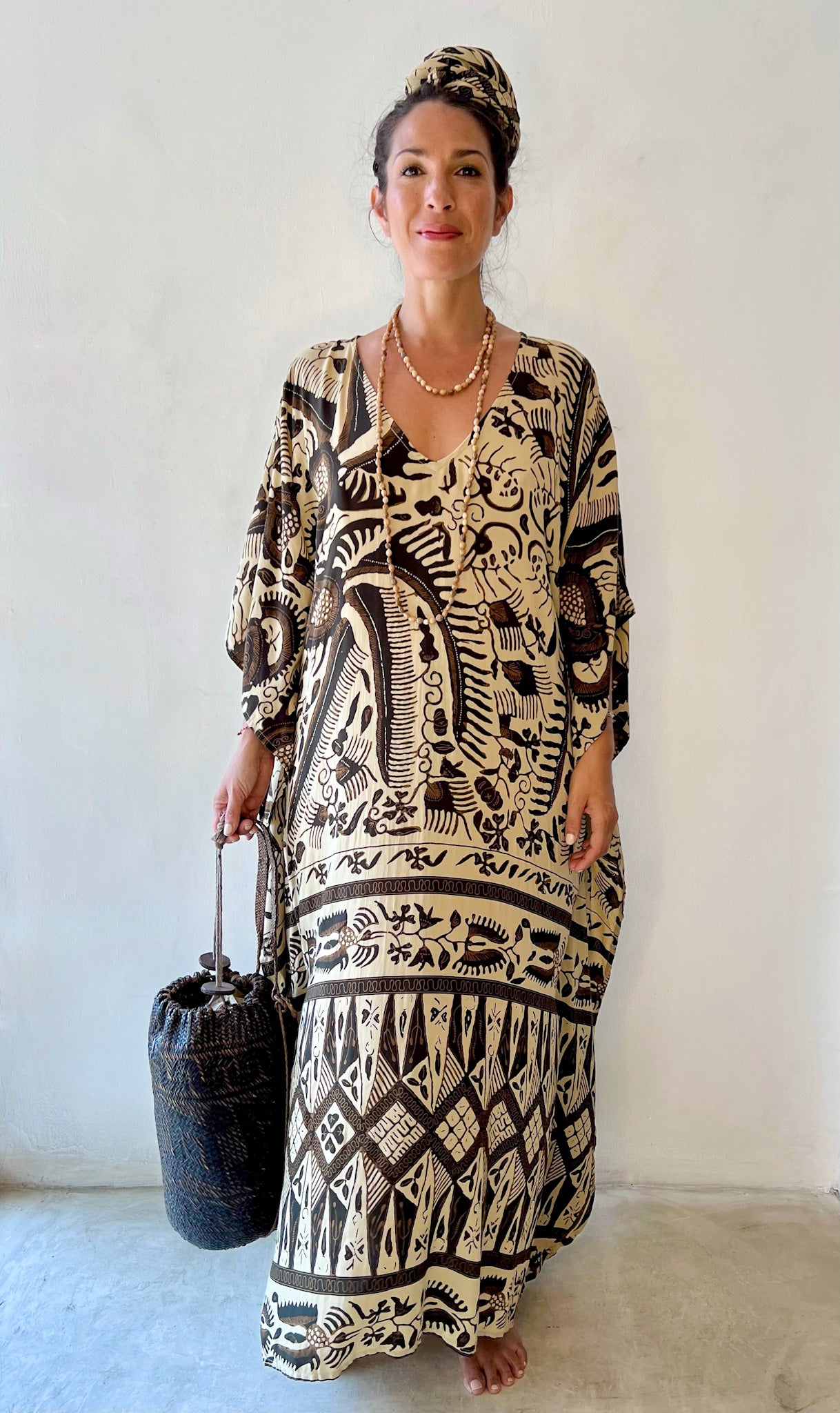 Khnum Kaftan Batik