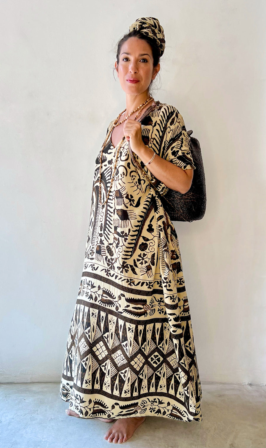 Khnum Kaftan Batik